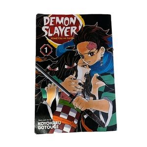 Demon Slayer: Kimetsu No Yaiba, Vol. 1, 1 - by Koyoharu Gotouge (Paperback)